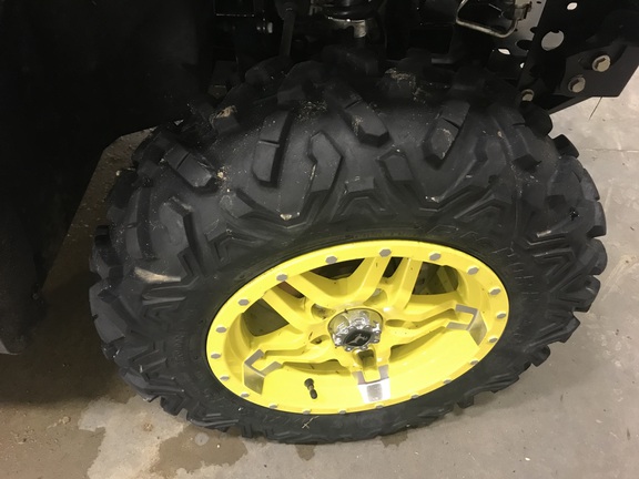 2018 John Deere XUV 835R ATV