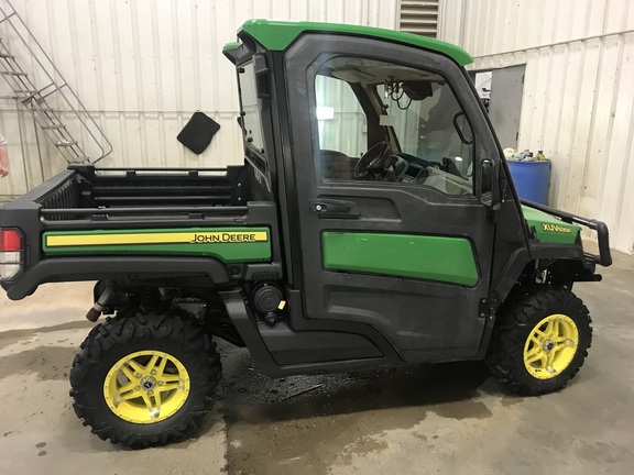 2018 John Deere XUV 835R ATV