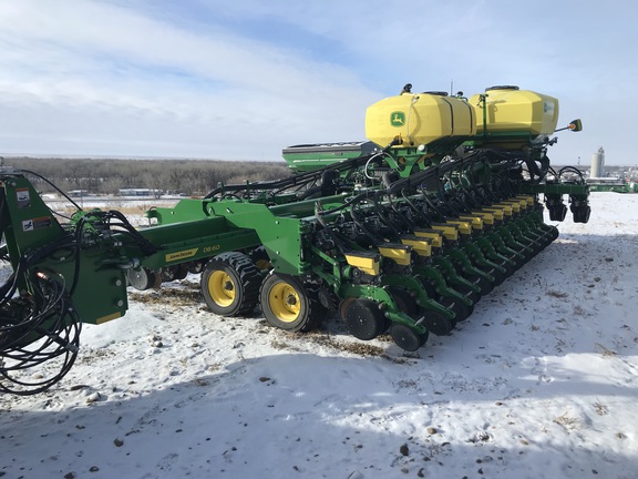 2024 John Deere DB60 Planter