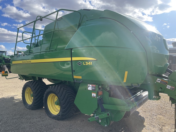 2022 John Deere L341 Baler/Big Square