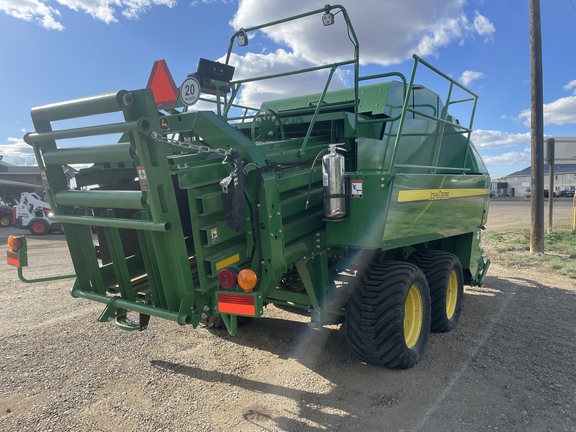 2022 John Deere L341 Baler/Big Square