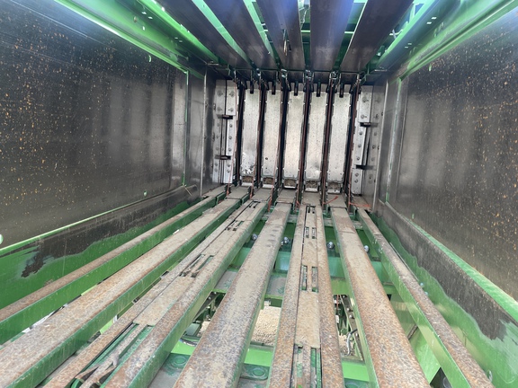 2022 John Deere L341 Baler/Big Square