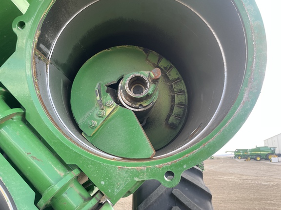 2024 Brent V1100 Grain Cart