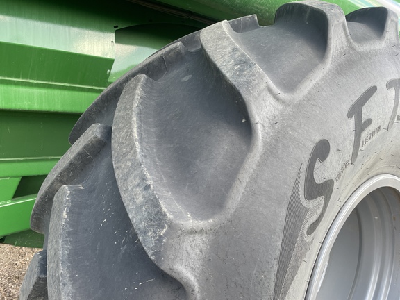 2024 Brent V1100 Grain Cart