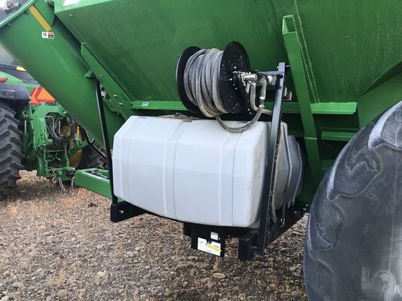 2024 Brent 2098 Grain Cart