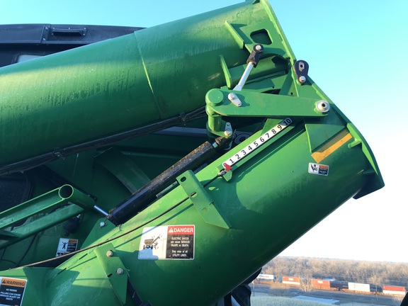 2024 Brent 2098 Grain Cart