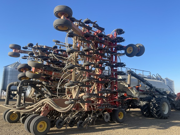 2015 Bourgault 3320/L7550 Air Seeder