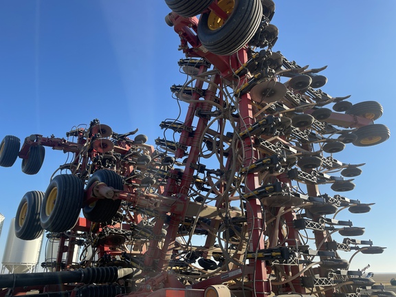 2015 Bourgault 3320/L7550 Air Seeder