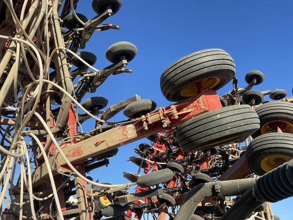 2015 Bourgault 3320/L7550 Air Seeder