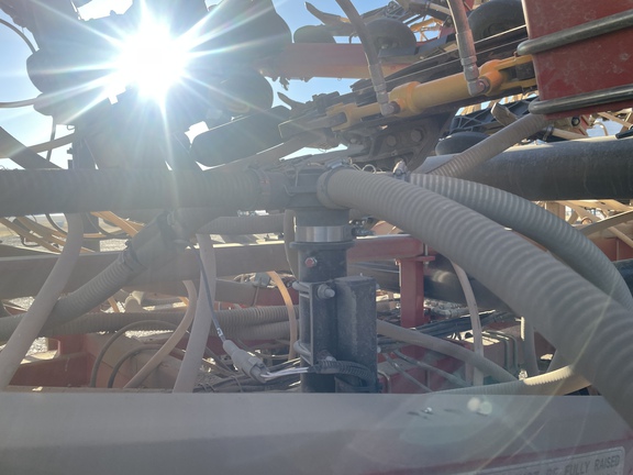 2015 Bourgault 3320/L7550 Air Seeder