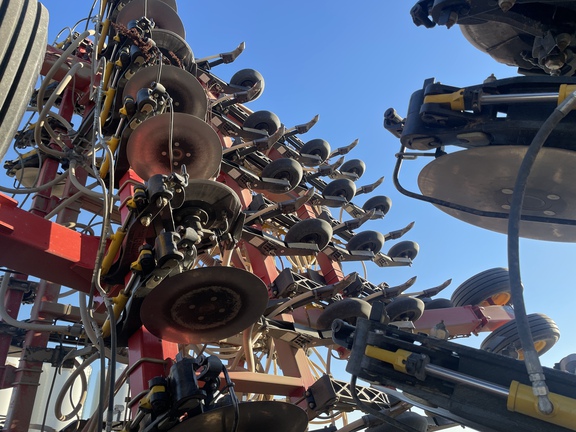 2015 Bourgault 3320/L7550 Air Seeder