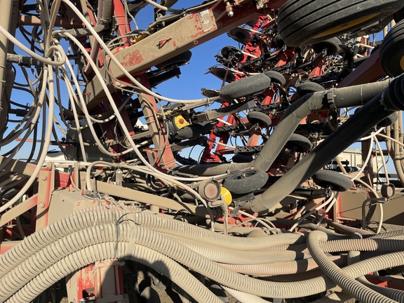 2015 Bourgault 3320/L7550 Air Seeder
