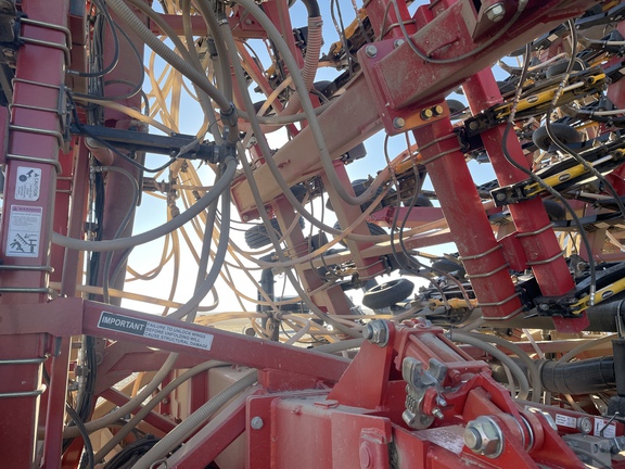 2015 Bourgault 3320/L7550 Air Seeder