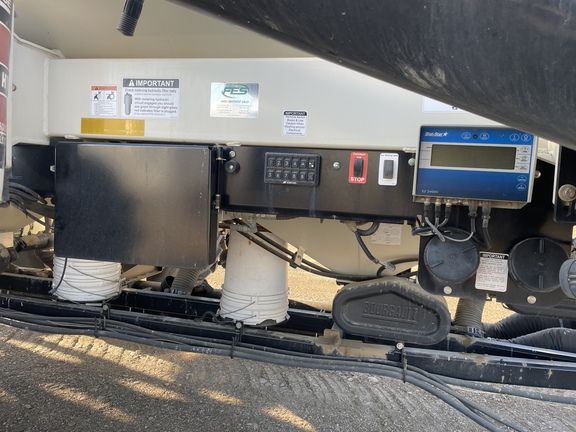 2015 Bourgault 3320/L7550 Air Seeder