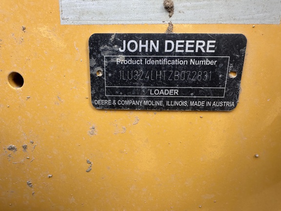 2023 John Deere 324L Compact Utility Loader