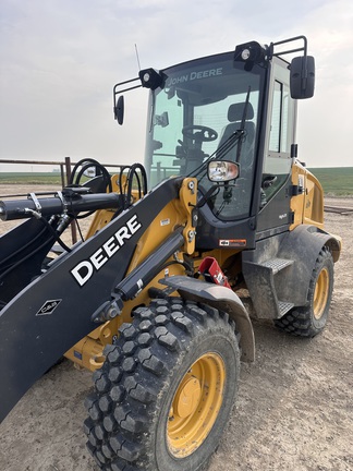 2023 John Deere 324L Compact Utility Loader
