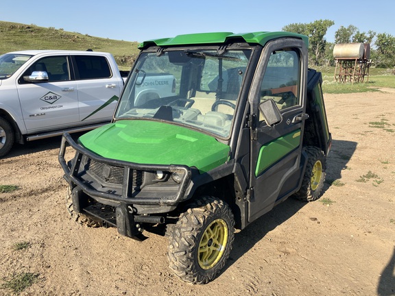 2019 John Deere XUV 835R ATV