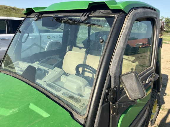 2019 John Deere XUV 835R ATV