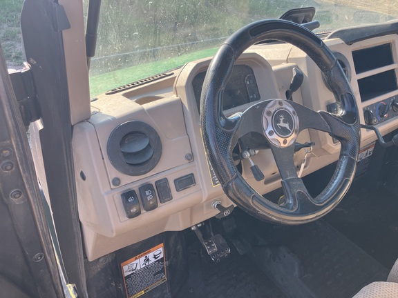 2019 John Deere XUV 835R ATV