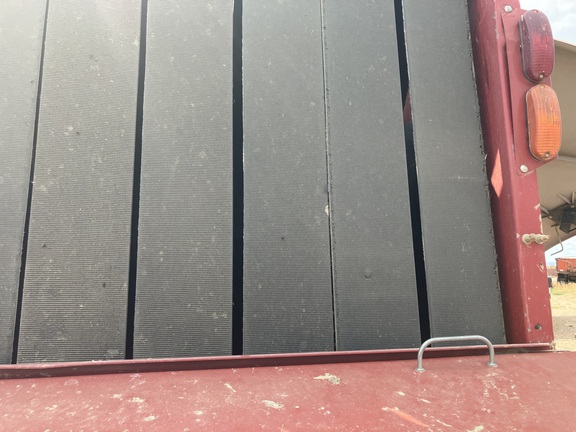 2017 New Holland Rollbelt 560 Baler/Round