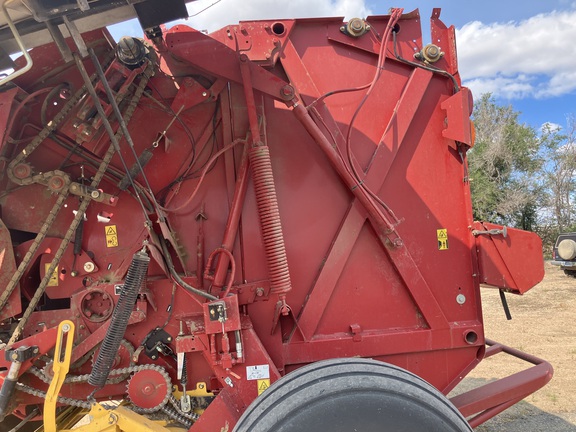 2017 New Holland Rollbelt 560 Baler/Round