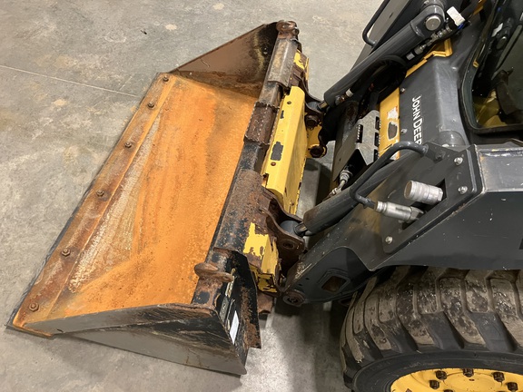 2022 John Deere 318G Skid Steer Loader