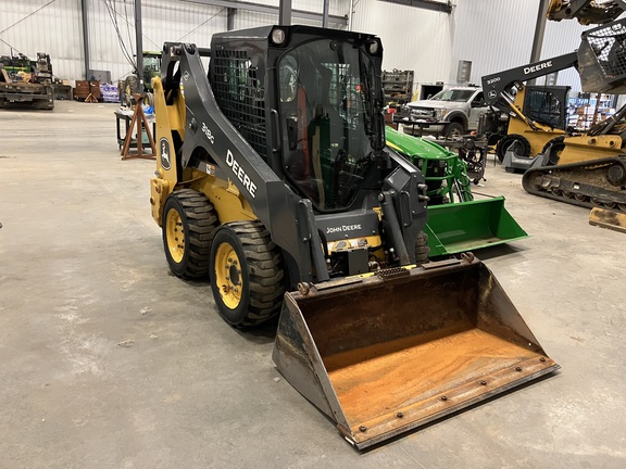 2022 John Deere 318G Skid Steer Loader