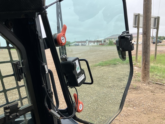 2022 John Deere 318G Skid Steer Loader