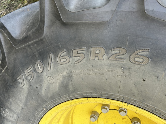 2017 John Deere S680 Combine