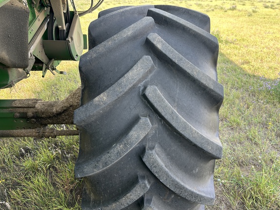 2017 John Deere S680 Combine