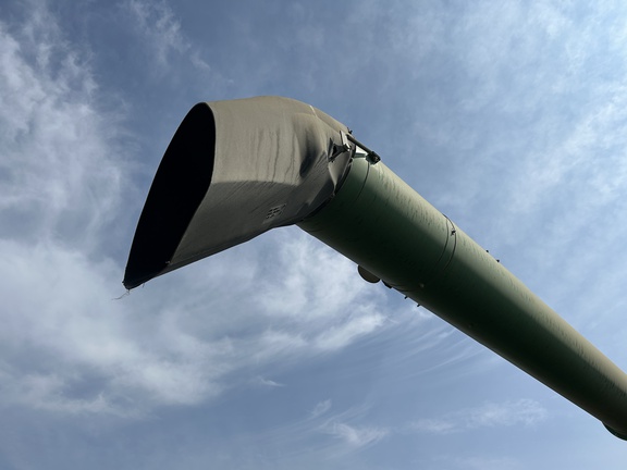 2017 John Deere S680 Combine