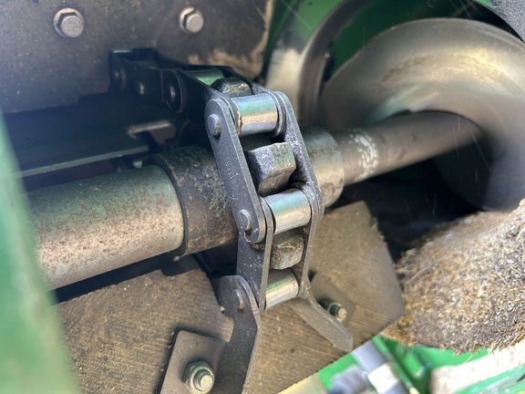 2017 John Deere S680 Combine