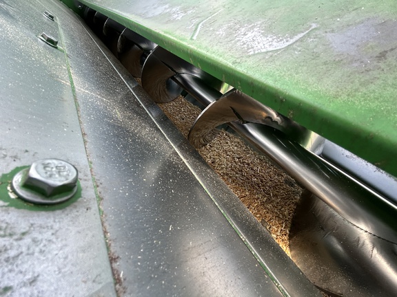 2017 John Deere S680 Combine