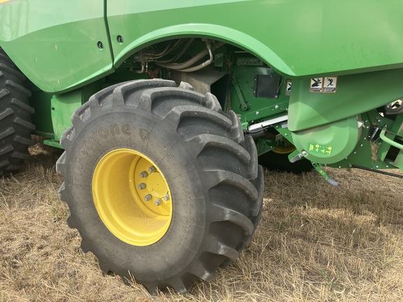 2024 John Deere S790 Combine