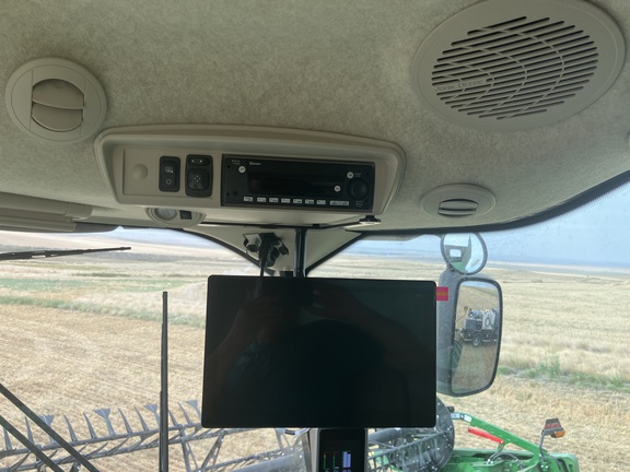 2024 John Deere S790 Combine