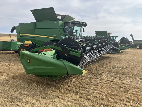 2024 John Deere HD45F Header Combine