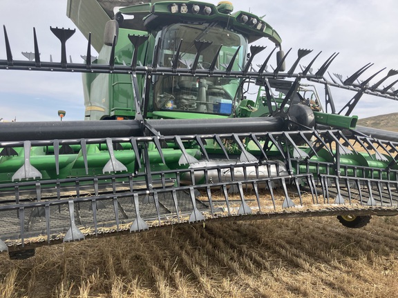 2024 John Deere HD45F Header Combine