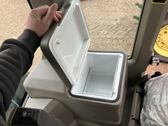 2024 John Deere 9RX 640 Tractor Rubber Track