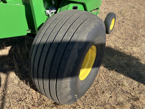 2025 John Deere 561M Baler/Round