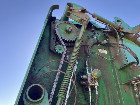 2025 John Deere 561M Baler/Round