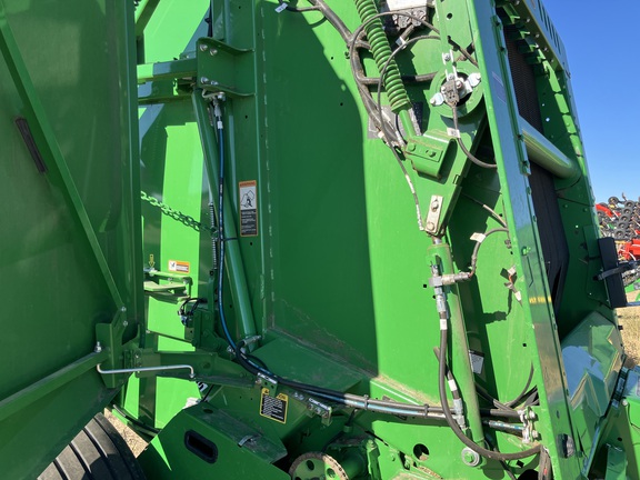 2025 John Deere 561M Baler/Round
