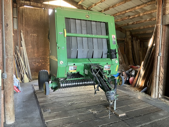 2004 John Deere 567 Baler/Round