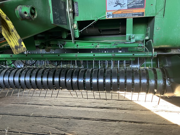 2004 John Deere 567 Baler/Round