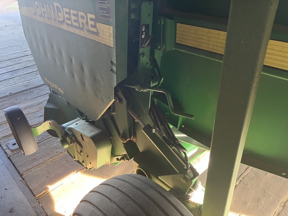 2004 John Deere 567 Baler/Round