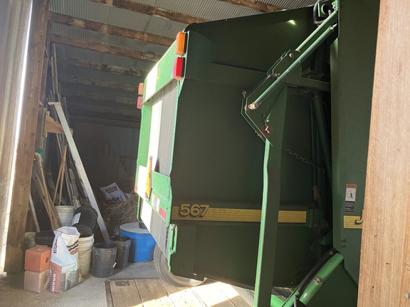2004 John Deere 567 Baler/Round