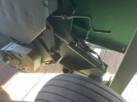 2004 John Deere 567 Baler/Round