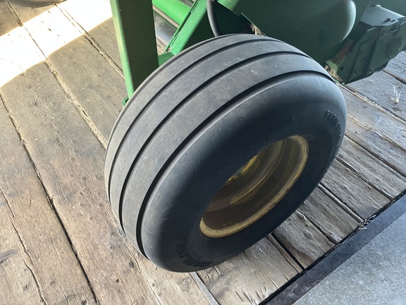 2004 John Deere 567 Baler/Round