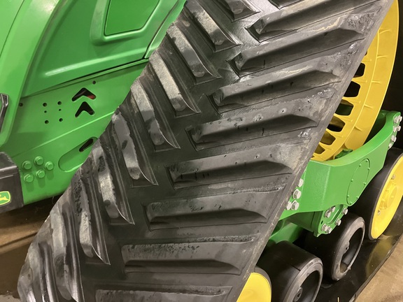2024 John Deere 9RX 640 Tractor Rubber Track