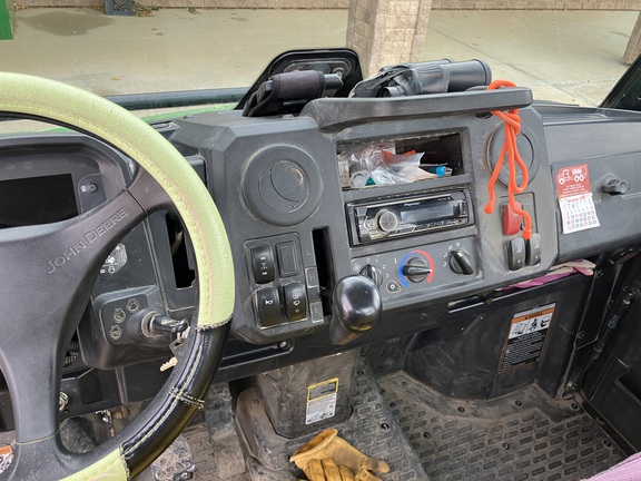 2020 John Deere XUV 835M ATV