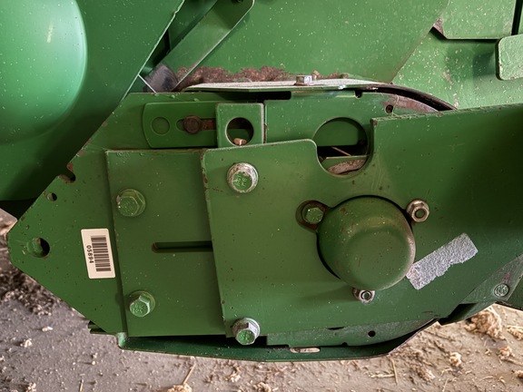 2017 John Deere 569 Baler/Round